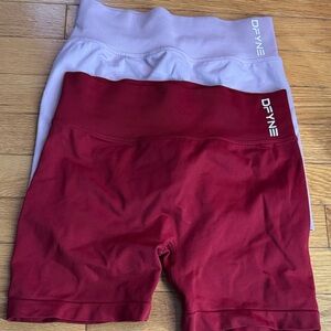 DFYNE Women's Red and Gray Shorts Set